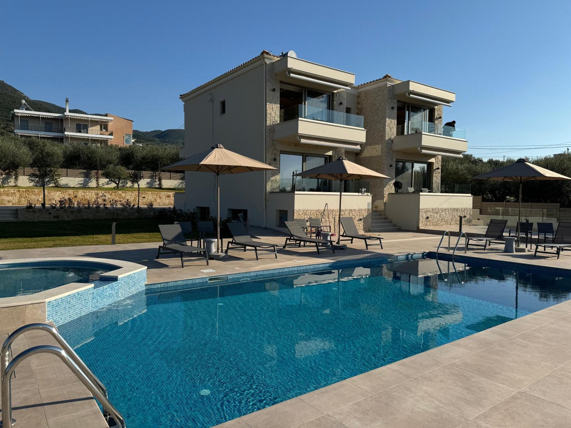 Esthisea Suites Kalamata Extérieur photo